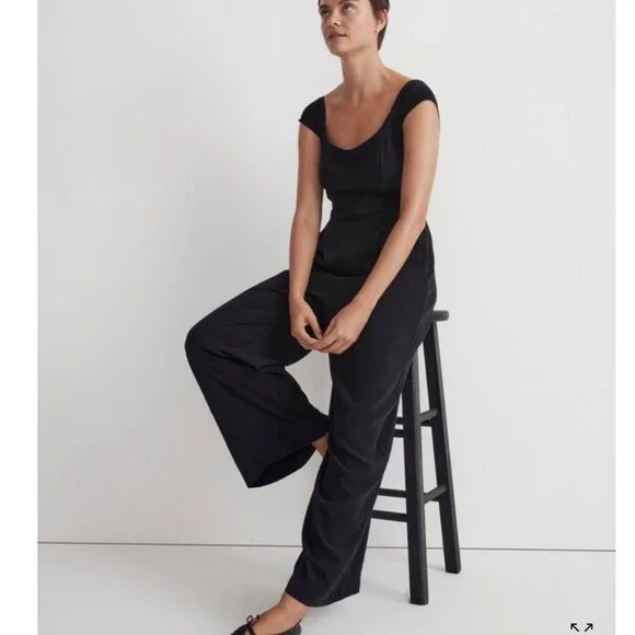 Madewell Cap Sleeve Crop Wide Leg Jumpsuit in True Black 8 Lightweight Travel
